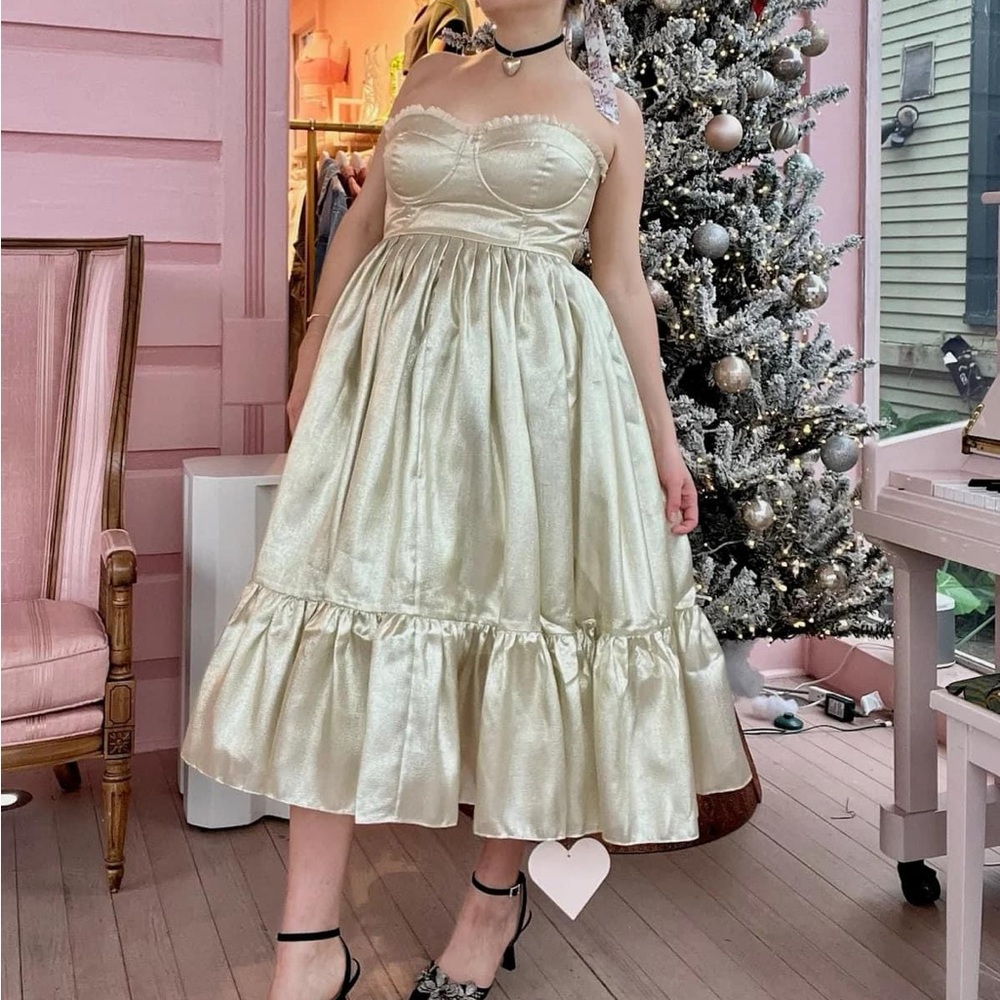 NWT Selkie large Champagne French corset dress